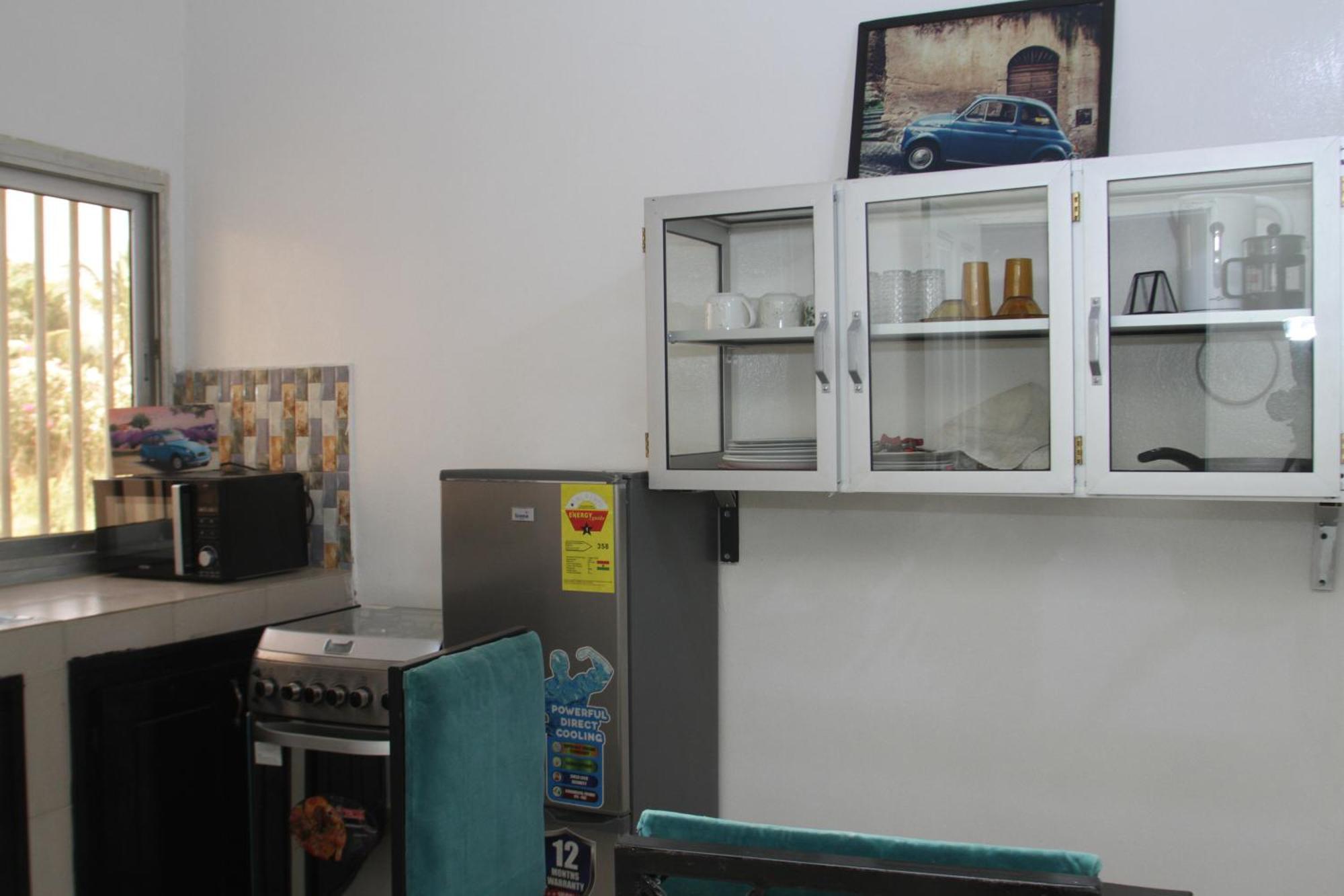" Le Nid Douillet ", Un Fabuleux Studio, Calme, Cosy Et Bien Climatise Au Centre De Saly Exterior photo